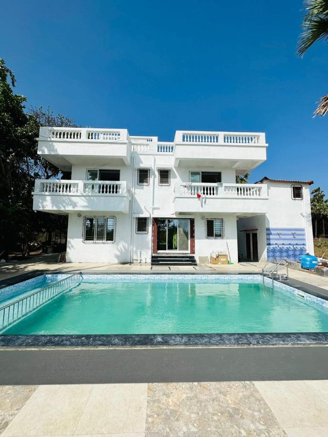 Classic Villa Palghar Exterior foto